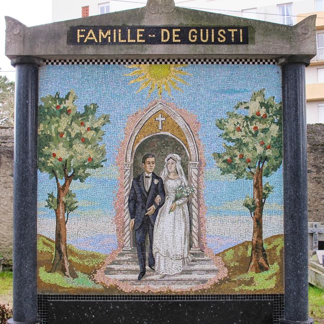 Tombe de la famille de Guisti