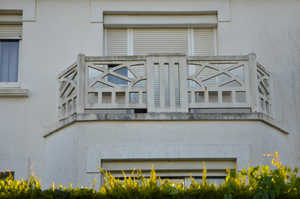 Maison Art Déco - Bow-window et balcon