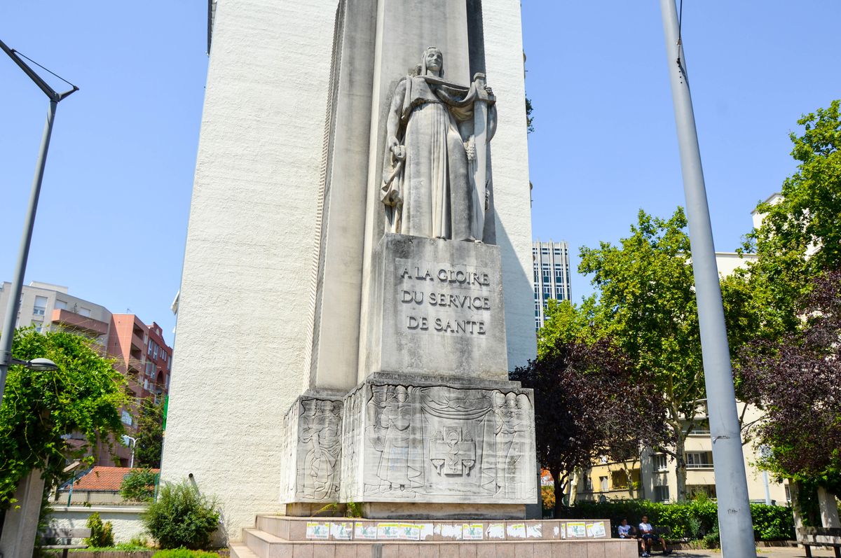 Lyon, monument à la gloire du service de santé