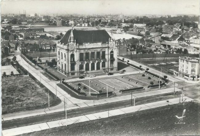 Hôtel de ville - Carte postale de 1965