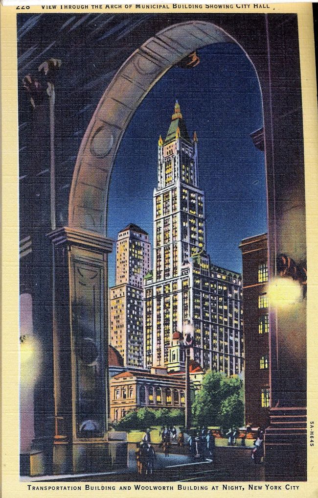 Carte postale de New-York - Transportation building and Woolworth building, biew through the arch of municipal building showing City Hall