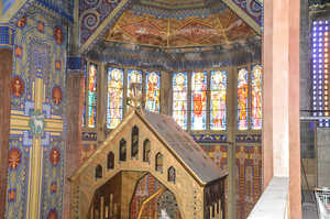Notre-Dame Auxiliatrice, la décoration intérieure