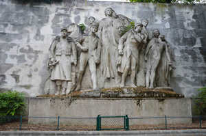Monument aux morts du Trocadéro