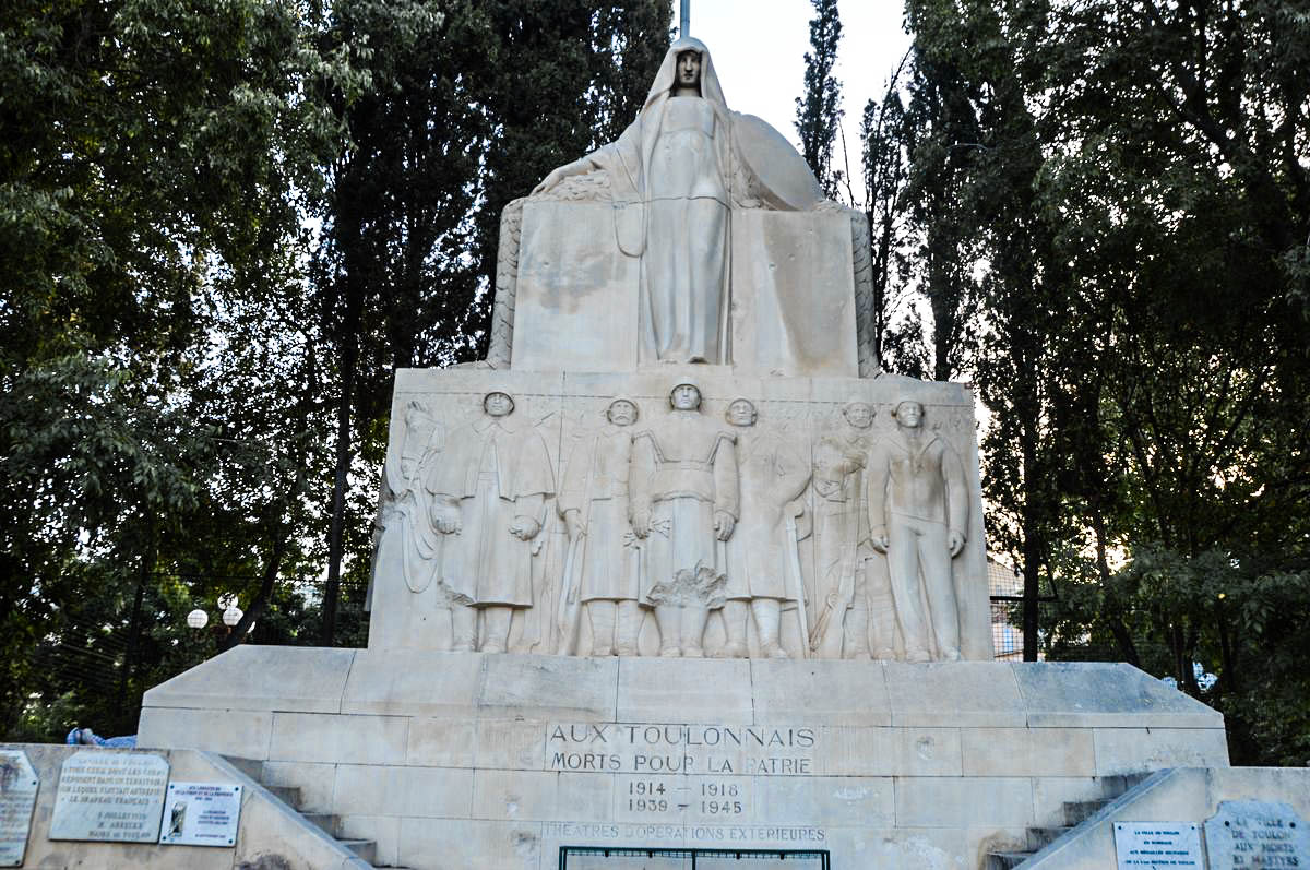 Le monument aux morts de Toulon
